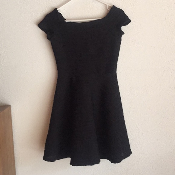 Atmosphere black dress - Picture 2 of 3